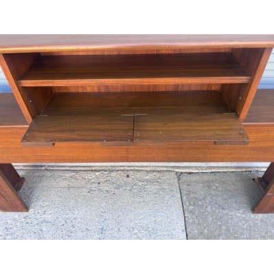 Brown Cavalier Queen Size Headboard, Walnut, Mid-20th Century, 1958, USA For Sale - Image 8 of 11