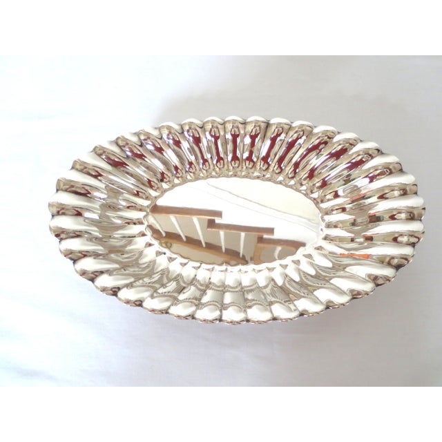Kent Silversmiths Silverplate Bread Serving Tray The beautiful oval tray is an elegant addition to your table. It is in...