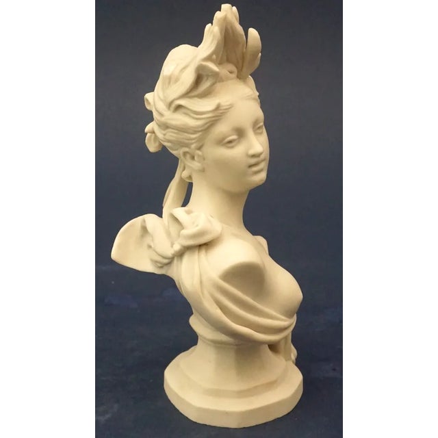 19th Century Bust of Messalina in Biscuit Porcelain from Sevres, France For Sale - Image 9 of 18