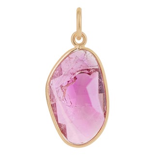Raw-Cut Bezel Set 3.29ct Pink Tourmaline Slice Pendant in 14k Yellow Gold For Sale