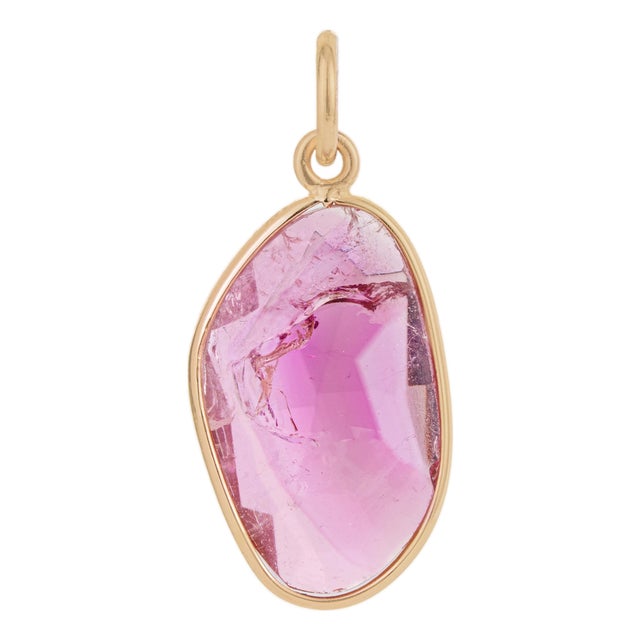Raw-Cut Bezel Set 3.29ct Pink Tourmaline Slice Pendant in 14k Yellow Gold For Sale