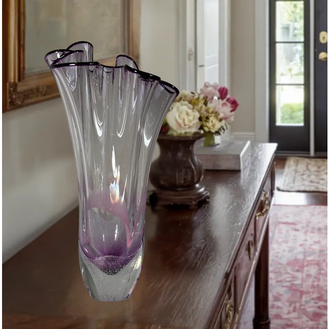11 3/4 In. Vintage 24 % Lead Crystal Amethyst Purple Art Glass Handkerchief Ruffle Vase For Sale - Image 14 of 17