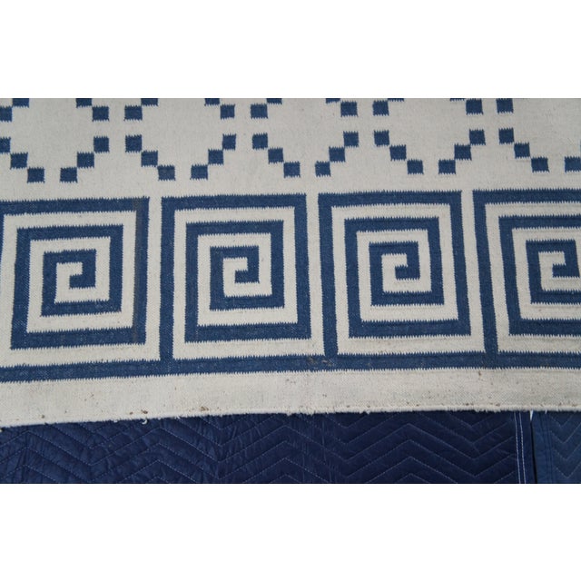 Late 20th Century VTG Blue & White Geometric Greek Key Cotton Flatweave Kilim Area Rug Carpet 6x9' For Sale - Image 5 of 8