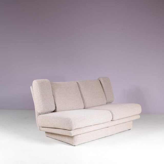 Leolux Model 704 2-Seater Sofa by Leolux, Netherlands, 1970s For Sale - Image 4 of 9