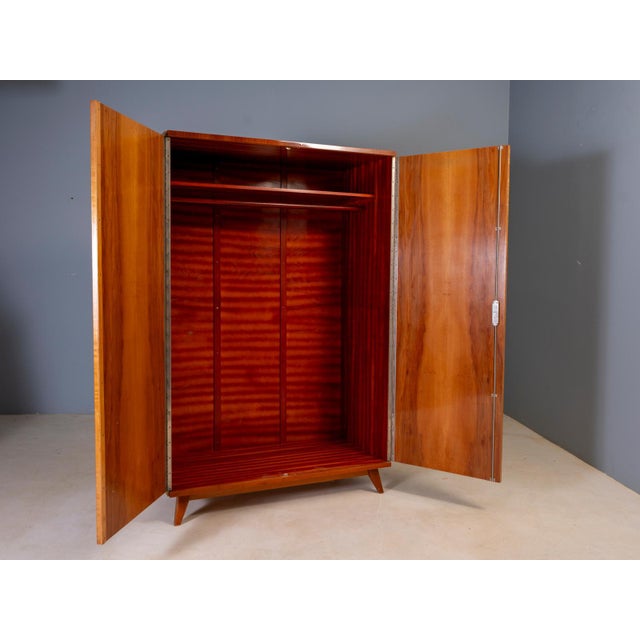 1970s Vintage Wardrobe in Burl Wood Veneer, Czechoslovakia, 1970 For Sale - Image 5 of 18