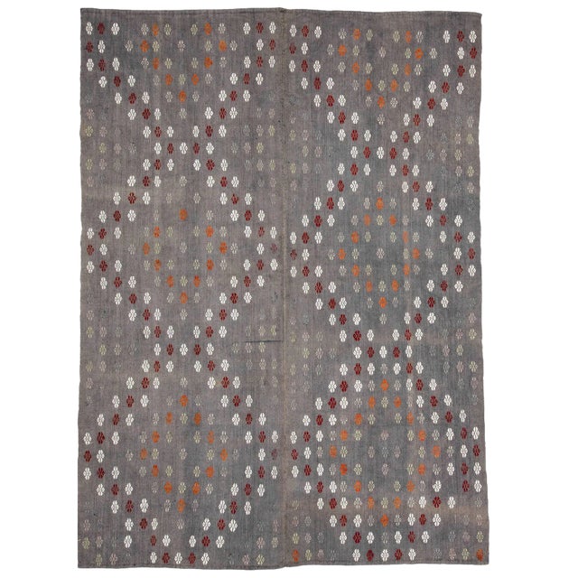 Vintage Kilim Rug-6′2″ × 8′6″ For Sale