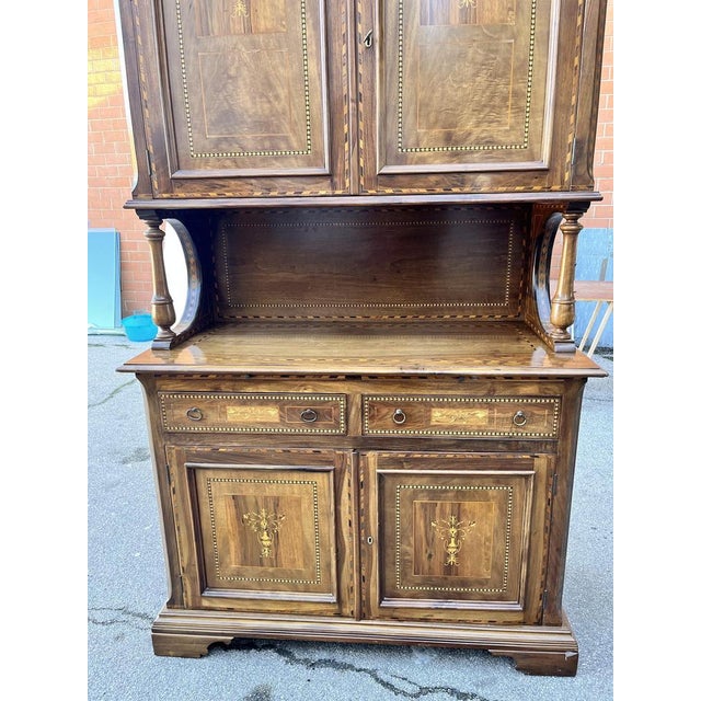 Large Liberty inlaid plate plate, 1960s reproduction In wood, 3 overlapping elements, full drawers and doors Roomy,...