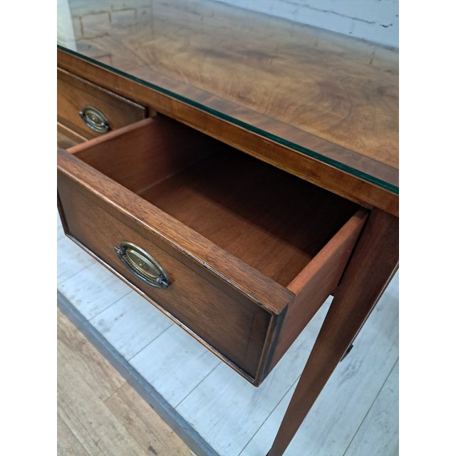 Vintage Mahogany Writing Desk from Bevan Funnell Ltd., 1980s For Sale - Image 14 of 18