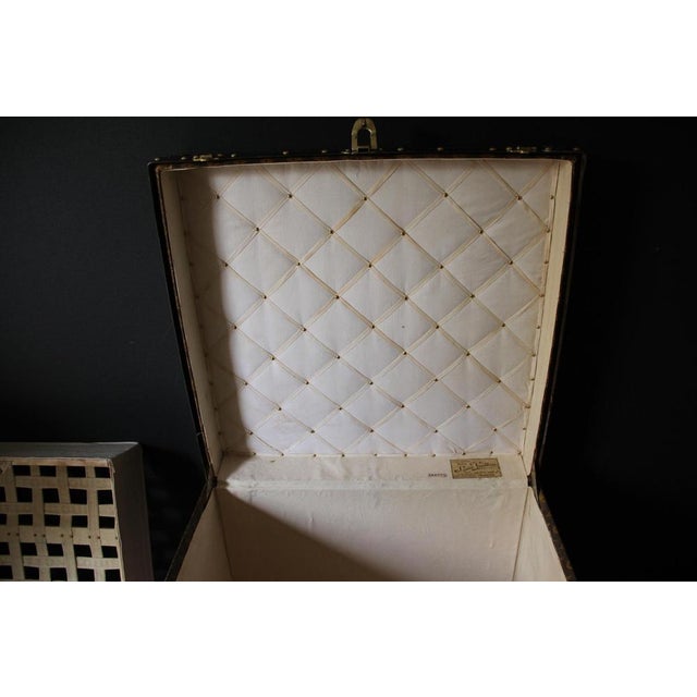 Cube-Shaped Trunk by Louis Vuitton, 1920s For Sale - Image 17 of 18