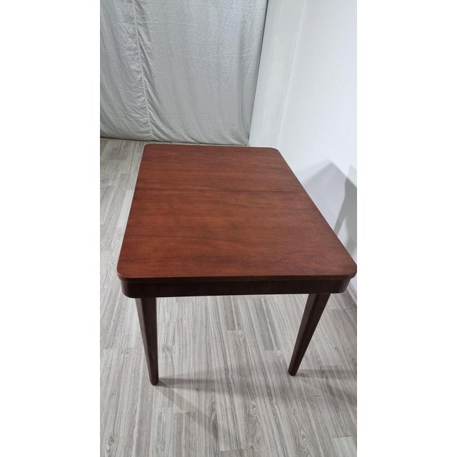 Vintage Dining Table by Jindrich Halabala, in Good conditions. Designed 1950 to 1959