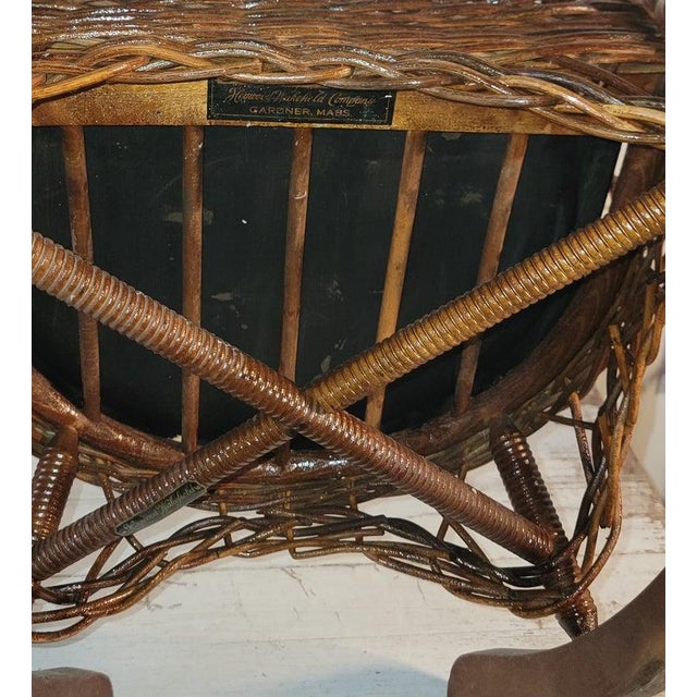 1940s Heywood Wakerfield Wicker Set of Four Childrens Chairs and Table Set, 4 Pieces For Sale In Los Angeles - Image 6 of 15