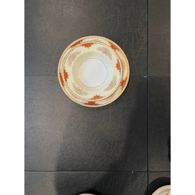 Gold Circa 1940s Vintage Noritake Gold Morimura Fine China Dinnerware Set - 91 Pieces For Sale - Image 8 of 9