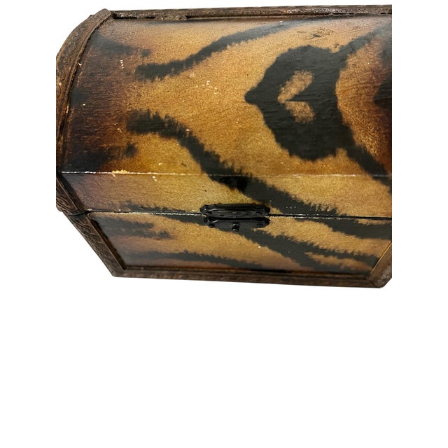 Wood Vintage Hand Painted Animal Tiger Print Dome Top Decorative Box For Sale - Image 7 of 7