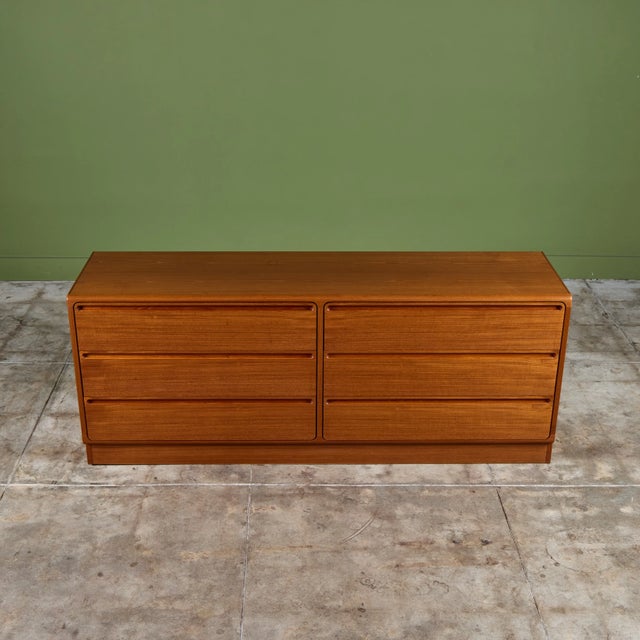 Wood Six Drawer Teak Dresser by Nils Jonsson for Tørring Møbelfabrik For Sale - Image 7 of 17