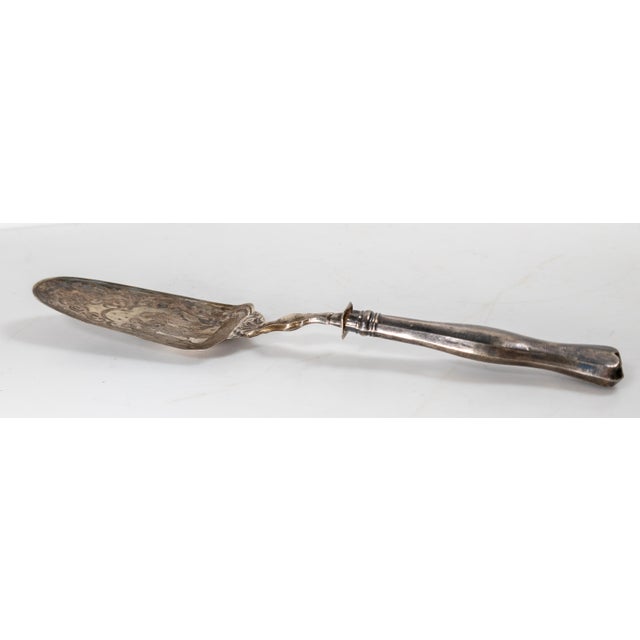 19th Century Continental European Austrian 800 Silver Server With 3 Graces Engraving For Sale - Image 10 of 17