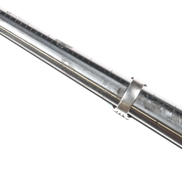 sz11.5 Vintage Zuni Sterling, turquoise and shell cobblestone ring For Sale In Austin - Image 6 of 7