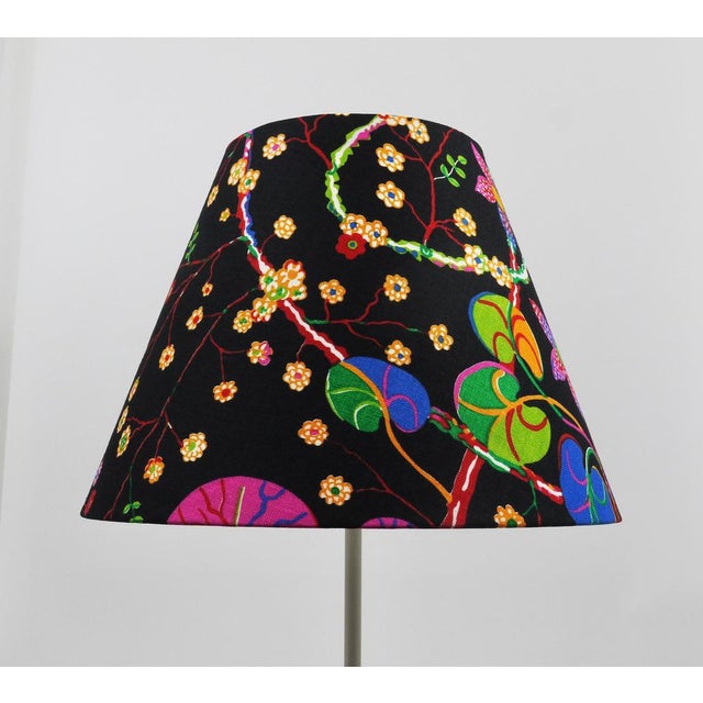 White Tripod Floor Lamp in Brass attributed to Frank & Wlach for Haus & Garten, Austria, 1950s For Sale - Image 9 of 18