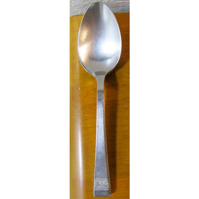 1950s Vintage Stainless Steel Flatware Set Xo Design 108 Piece 12 Place Setting For Sale - Image 5 of 12