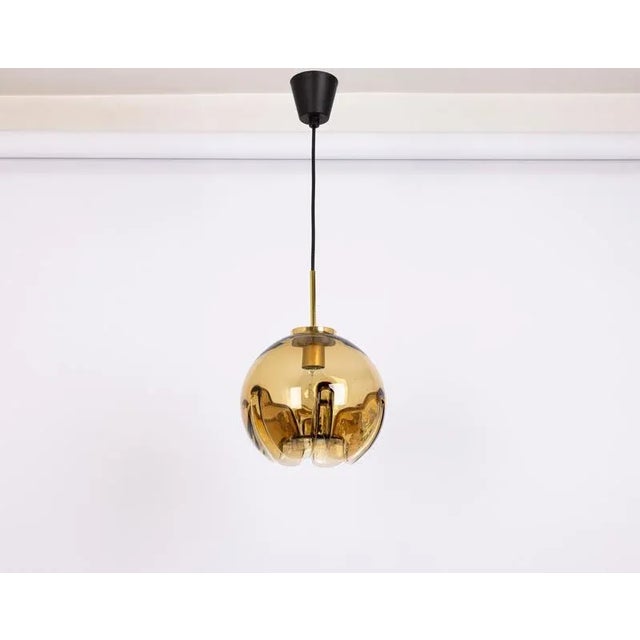 Petite Glass Pendant Light in the style of Mazzega, 1970s For Sale - Image 3 of 9