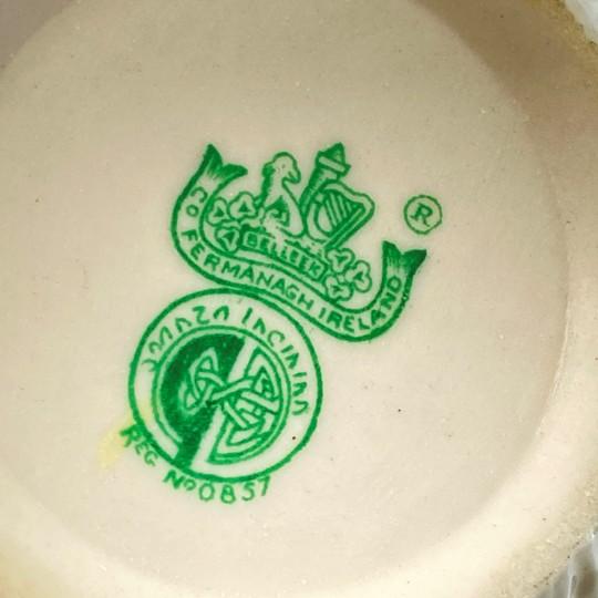 Vintage Coastal Belleek Ireland Limpet Yellow Coffee Pot With Lid 5th Mark: 1955-1965 For Sale - Image 15 of 18