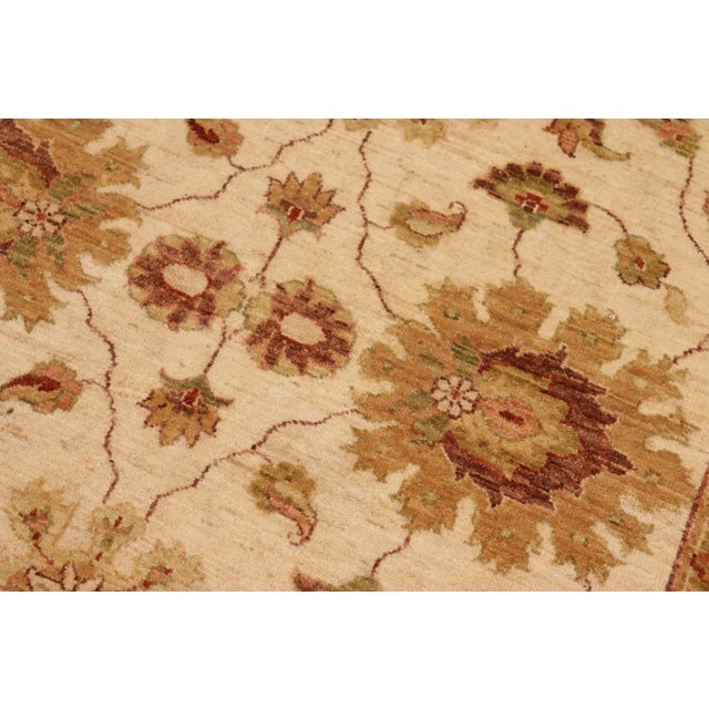 1990s Boho Chic Ziegler Beige Green Hand-Knotted Wool Rug - 10'2'' X 13'9'' For Sale - Image 5 of 6
