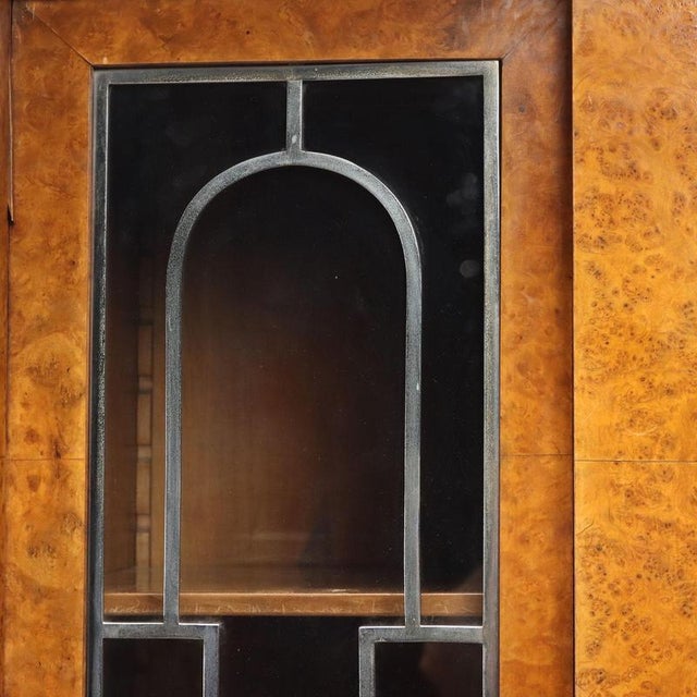 Art Deco Display Cabinet Veneered in Maple Burl For Sale - Image 9 of 16