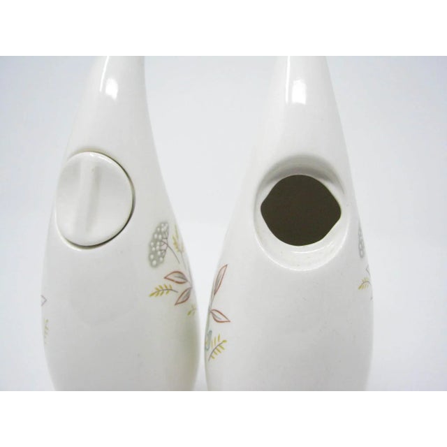 Vintage 1950s Alf Robson for Universal Pottery Park Avenue Oil & Vinegar Cruets - Set of 2 For Sale - Image 10 of 13