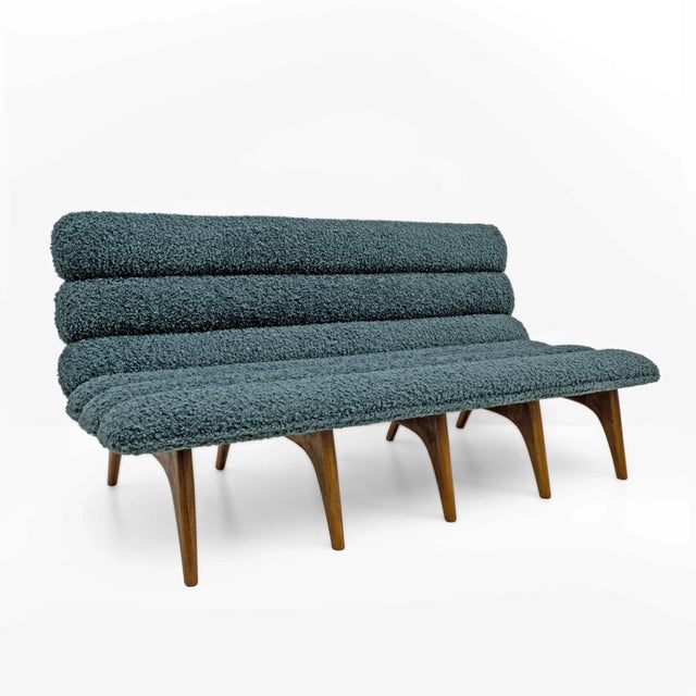 Modern Italin Bouclè and Walnut Sofa in the style of Adrian Pearsall For Sale - Image 6 of 9