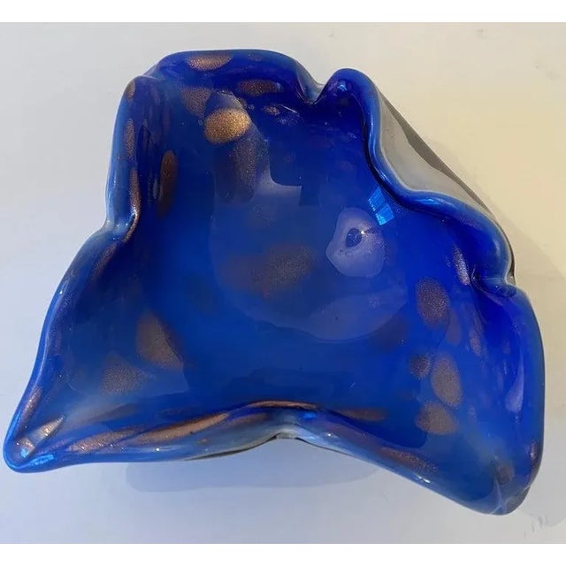 Italian Sommerso Murano Glass Bowl Ashtray in Brilliant Blue with Gold Flecks For Sale - Image 11 of 12