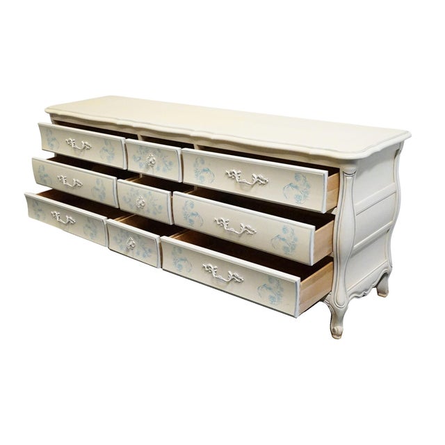 Thomasville Furniture Debussy Collection Off White Painted French Provincial 78" Triple Dresser 9455-130 For Sale In Kansas City - Image 6 of 13