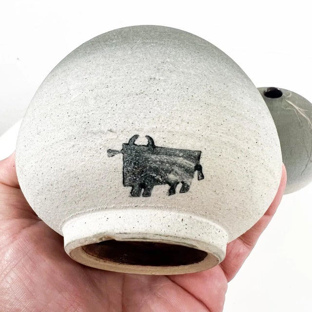 1970s Art Pottery El Toro Weed Pot Bud Vase Pair For Sale - Image 4 of 12