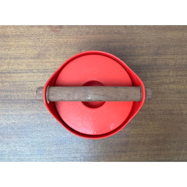 Mid-Century Modern Red Enamel Cast Iron Pot with Teak Handle by Timo Sarpaneva for Rosenlew of Finland, 1960s Original old...