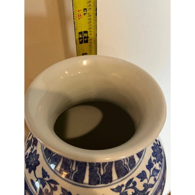 Mid 20th Century 2" Chinese Blue & White Porcelain Floral Vase with Wooden Stand For Sale In San Francisco - Image 6 of 6