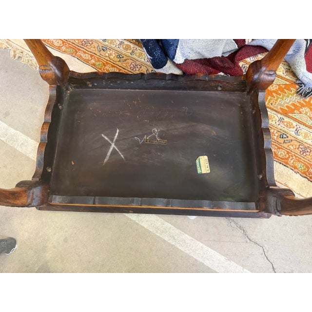 Vanleigh Ny Mahogany End Table Oval Floral Marquetry Inlay & Cabriole Legs For Sale In Atlanta - Image 6 of 10