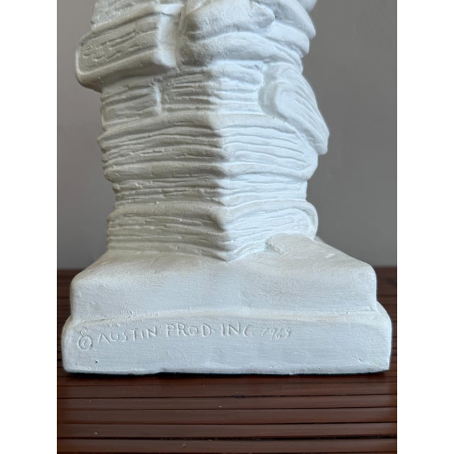 Late 20th Century Vintage White Plaster Monkey Philosopher Statue For Sale - Image 5 of 7