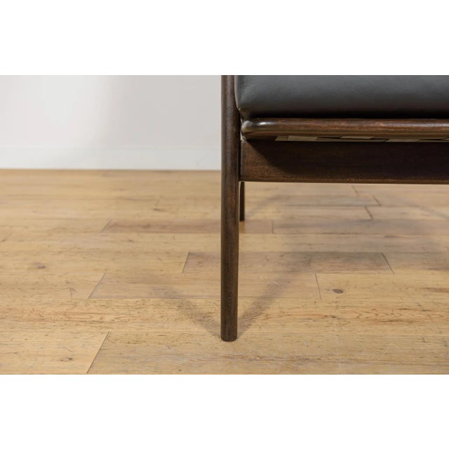 Model 300-139 Lounge Chair from Swarzędz Furniture Factory, Poland, 1960s For Sale - Image 17 of 18