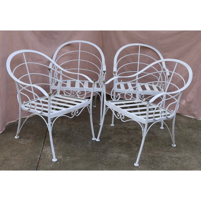 Modern Late 20th Century Patio or Garden Clear Glass Top Umbrella Table & 4 Chairs For Sale - Image 3 of 5
