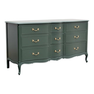 1970s French Provincial Green Dresser of Nine Drawers For Sale