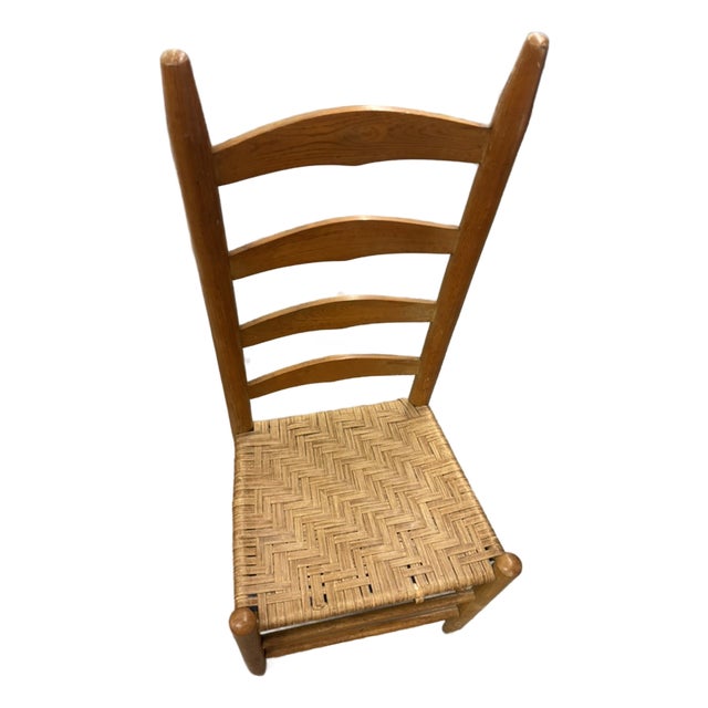 Danish Mid-Century Modern-Ladder-Back Dining Chair W/ Herringbone Woven Ratan Seat For Sale