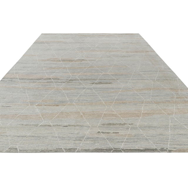 2010s Rug & Kilim’s Moroccan Style Rug in Gray and Beige With Geometric Patterns For Sale - Image 5 of 7