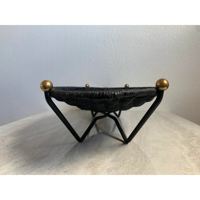 Mid 20th Century Mid-Century Wicker Basket on Iron & Brass Ball Stand For Sale In Seattle - Image 6 of 11