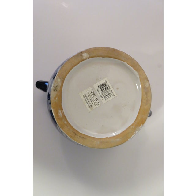 1980s Chinoiserie Blue and White Ceramic Porcelain Ginger Jar With Lid and Handles VTG For Sale - Image 5 of 8
