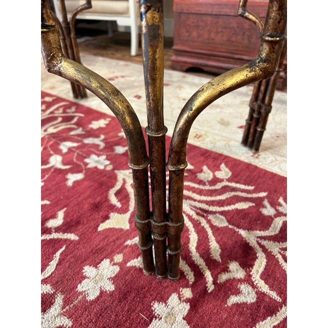 Metal Elegant Oval Gilded Iron and Thick Glass Coffee Table For Sale - Image 7 of 9