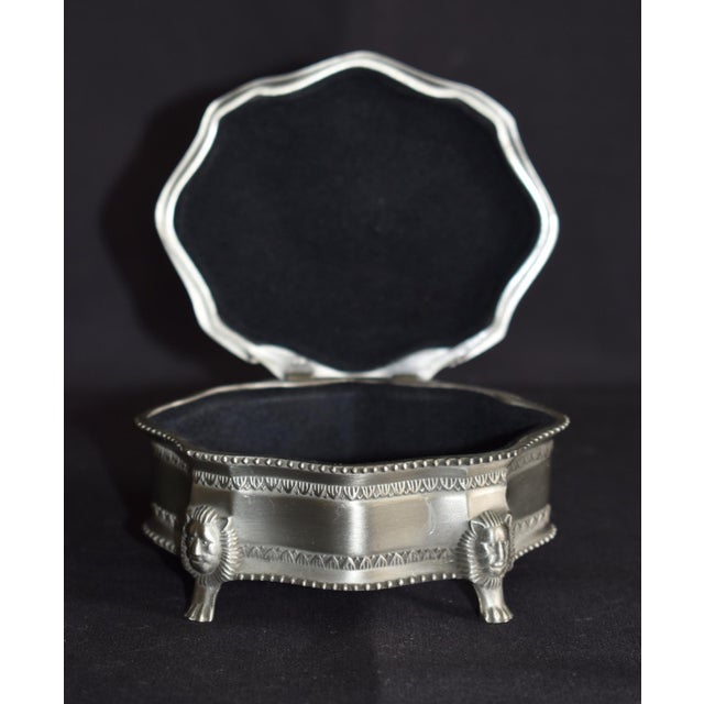 Vintage Metal Trinket Box Lion Paw Feet Santa Sleigh Jewelry Box Velvet Lined For Sale - Image 13 of 15