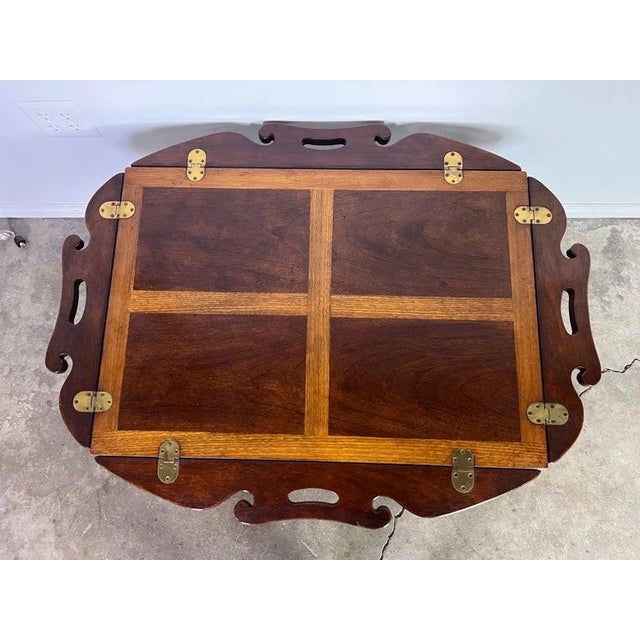 1940s English Chippendale Inlaid Mahogany Tea Table C. 1940's For Sale - Image 5 of 10