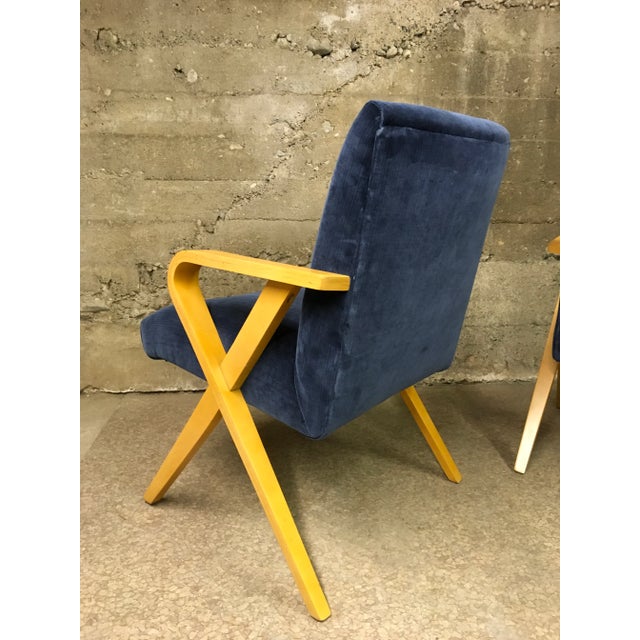 Navy Blue Rare Pair of Thonet Bentwood Armchairs From Howard Hughes’ Hollywood Film Studios – Fully Restored For Sale - Image 8 of 13