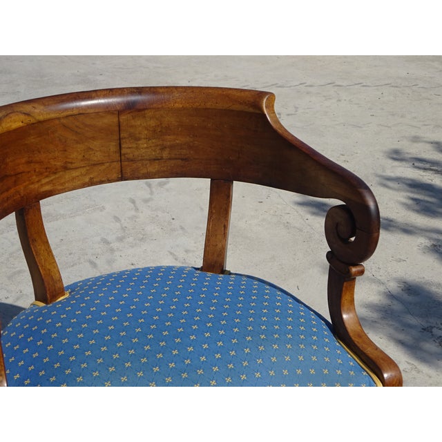 Antique Gondola Armchair in Walnut and Fabric For Sale - Image 9 of 18