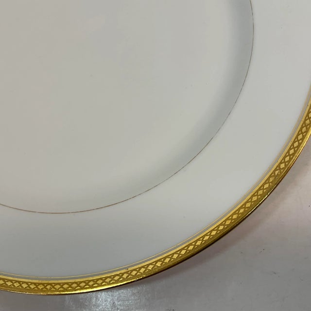White Haviland & Co Limoges Antique White China Dinner Plates Gold Trim- Set of 7 For Sale - Image 8 of 11