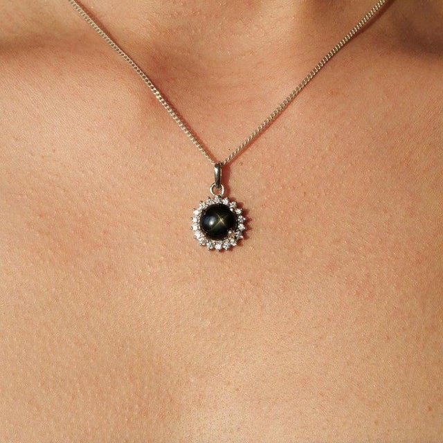 Black 11.55 Ct Black Star Pendant Halo Zircon in 925 Sterling Silver for Her For Sale - Image 8 of 12