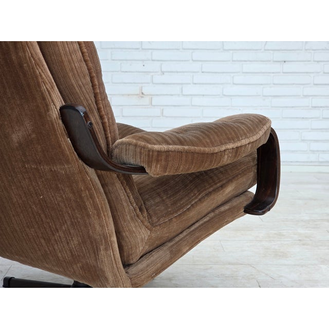 Danish Swivel Armchair in Brown Corduroy, 1970s For Sale - Image 12 of 18